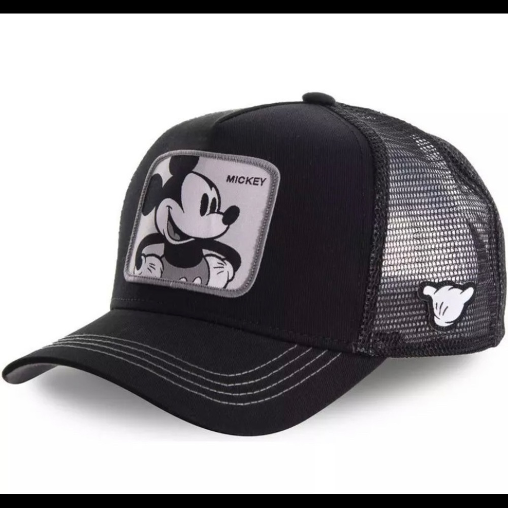 Mickey Mouse trucker hat